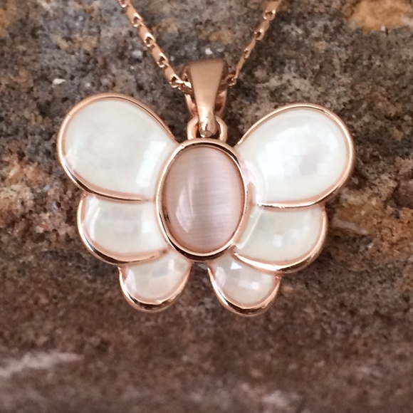 Butterfly Pendant - Picture 2 of 4